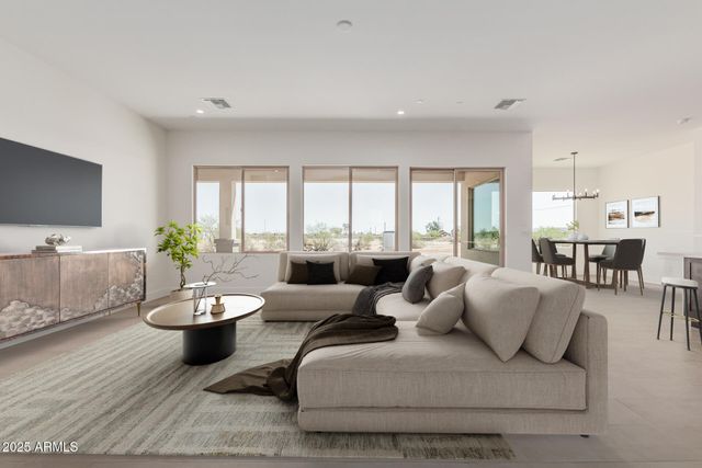 22352 W Daley Lane, Surprise, AZ 85387