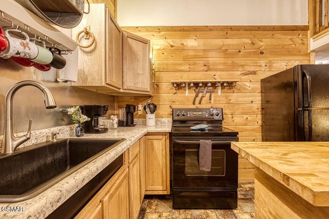 1513 Tyler Way, Sevierville, TN 37876