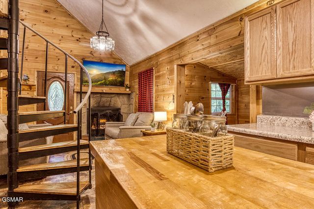 1513 Tyler Way, Sevierville, TN 37876