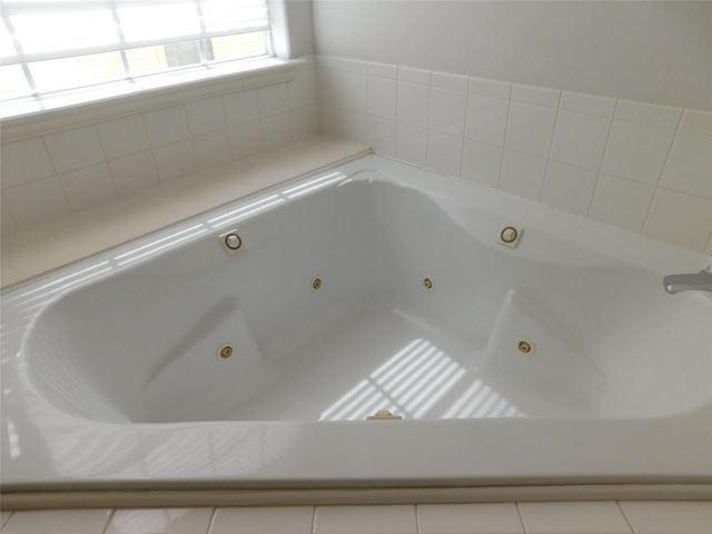 2710 Grants Lake Boulevard F4, Sugar Land, TX 77479