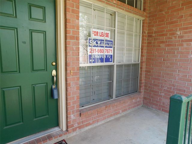 2710 Grants Lake Boulevard F4, Sugar Land, TX 77479
