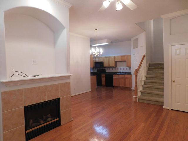 2710 Grants Lake Boulevard F4, Sugar Land, TX 77479