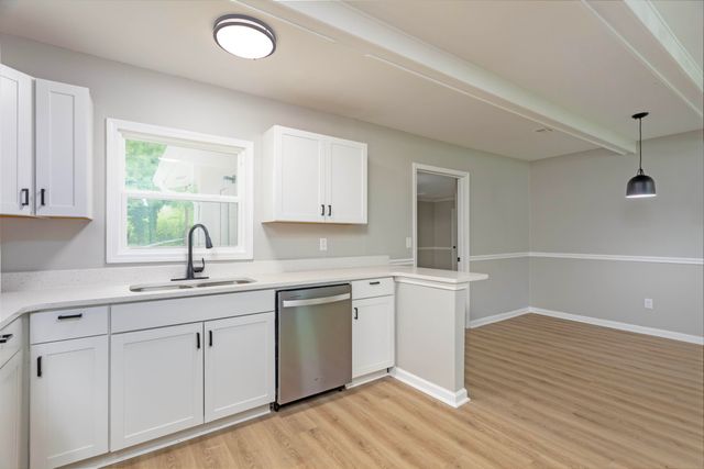 1606 Redwood Drive, Chattanooga, TN 37421