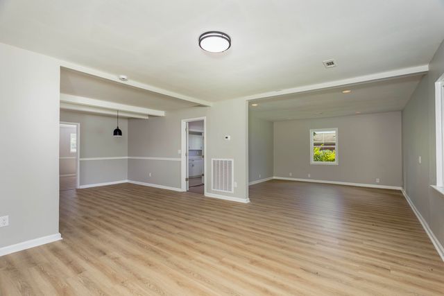 1606 Redwood Drive, Chattanooga, TN 37421
