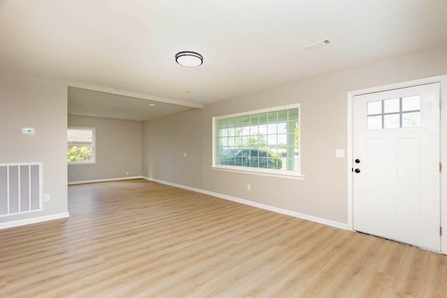 1606 Redwood Drive, Chattanooga, TN 37421