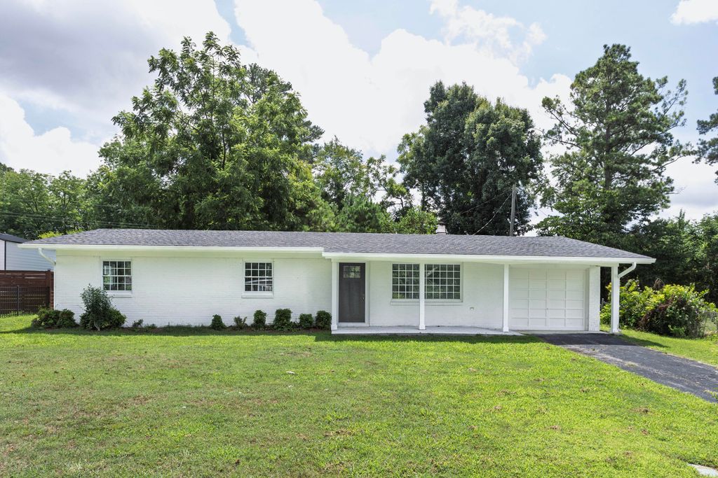 1606 Redwood Drive, Chattanooga, TN 37421