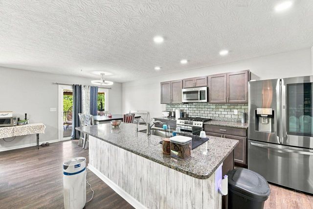 2726 Leonardo Way, Middletown, OH 45005