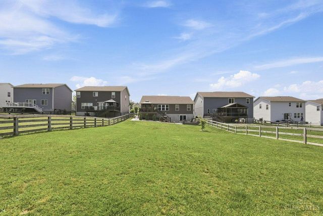 2726 Leonardo Way, Middletown, OH 45005