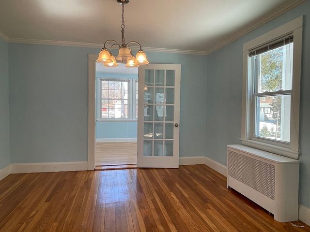 139 Oakdale Rd, Newton, MA 02461