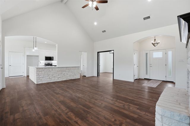 6720 county road 302, Grandview, TX 76050