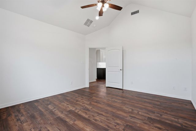 6720 county road 302, Grandview, TX 76050