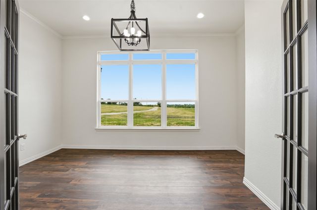 6720 county road 302, Grandview, TX 76050