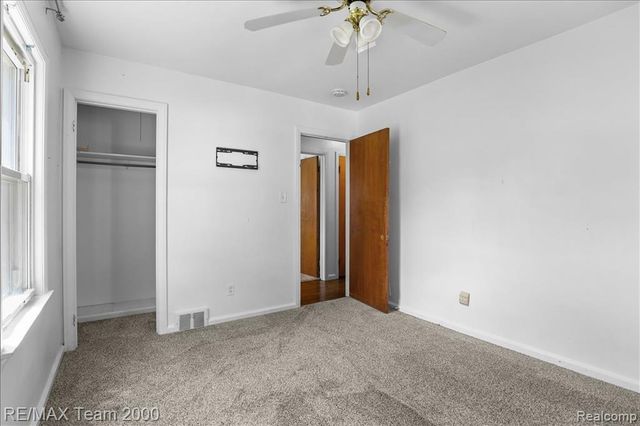 22941 Wilson Avenue, Dearborn, MI 48128