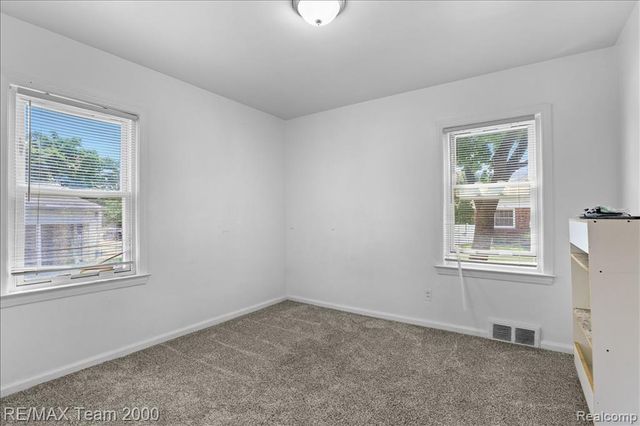 22941 Wilson Avenue, Dearborn, MI 48128