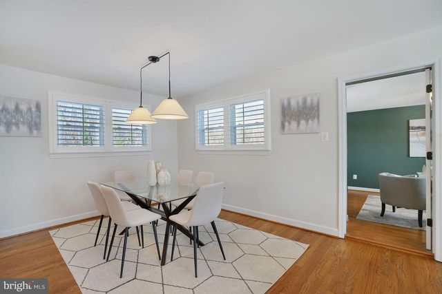 6726 BOSTWICK DR, Springfield, VA 22151