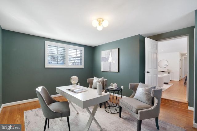 6726 BOSTWICK DR, Springfield, VA 22151