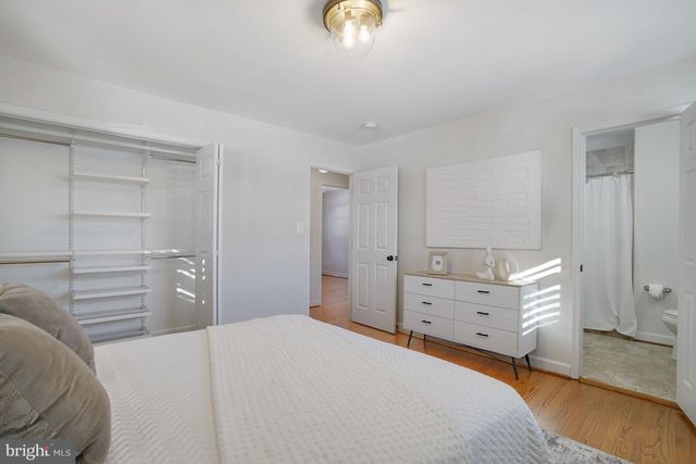 6726 BOSTWICK DR, Springfield, VA 22151