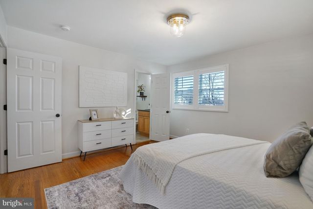 6726 BOSTWICK DR, Springfield, VA 22151