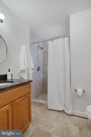 6726 BOSTWICK DR, Springfield, VA 22151