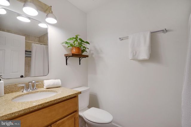 6726 BOSTWICK DR, Springfield, VA 22151