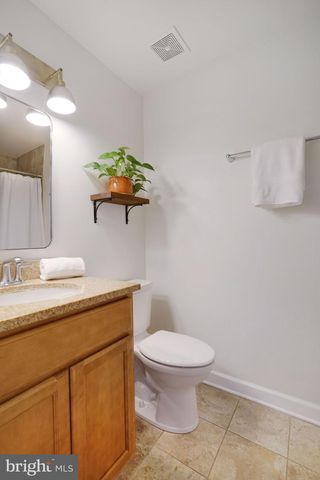 6726 BOSTWICK DR, Springfield, VA 22151