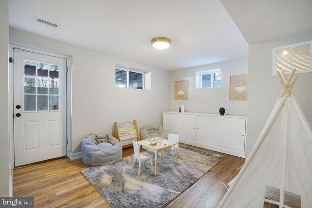 6726 BOSTWICK DR, Springfield, VA 22151