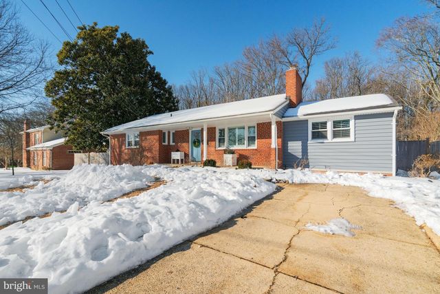 6726 BOSTWICK DR, Springfield, VA 22151