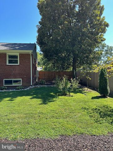 6726 BOSTWICK DR, Springfield, VA 22151