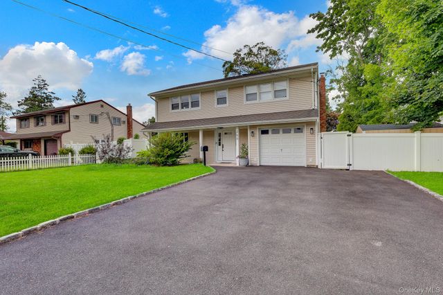 260 W 12th Street, Deer Park, NY 11729