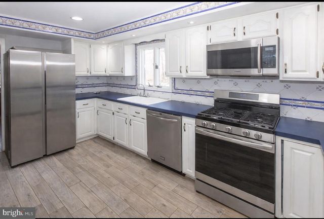 2947 POTSHOP RD, Norristown, PA 19403