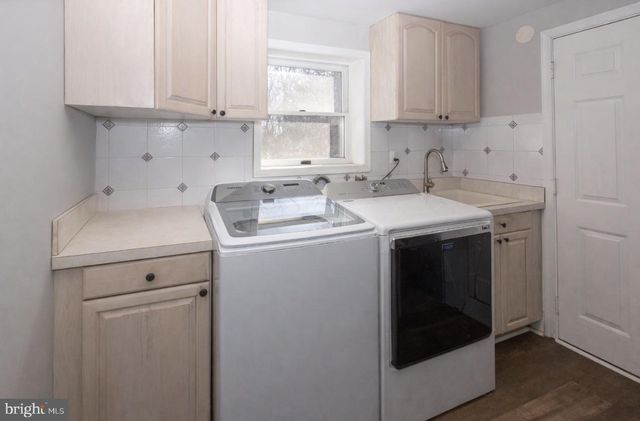 2947 POTSHOP RD, Norristown, PA 19403