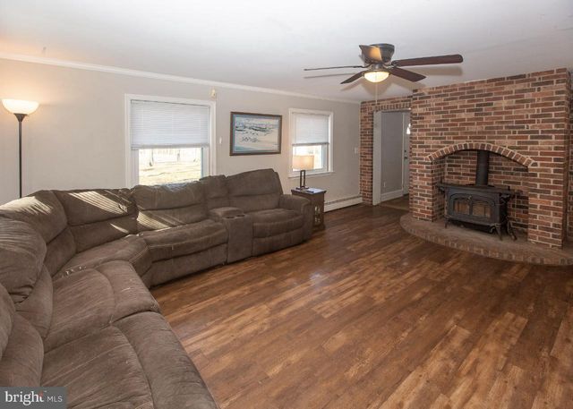 2947 POTSHOP RD, Norristown, PA 19403