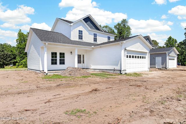 191 Briarneck Road, Jacksonville, NC 28540