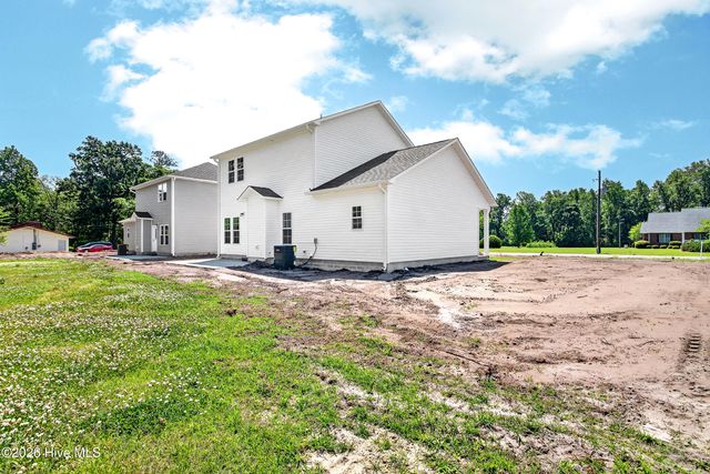 191 Briarneck Road, Jacksonville, NC 28540