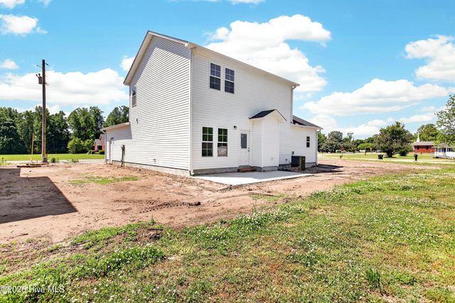 191 Briarneck Road, Jacksonville, NC 28540