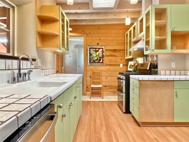 2007 Indian School Road NW, Albuquerque, NM 87104