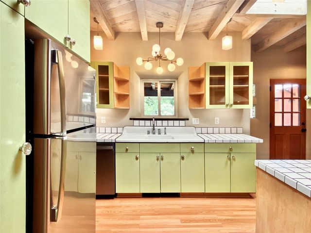 2007 Indian School Road NW, Albuquerque, NM 87104