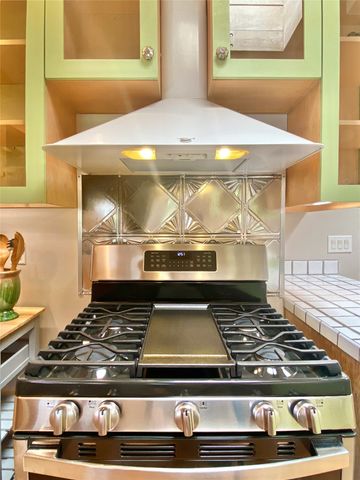 2007 Indian School Road NW, Albuquerque, NM 87104