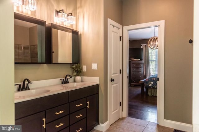 526 STANLEY DR, Palmyra, PA 17078