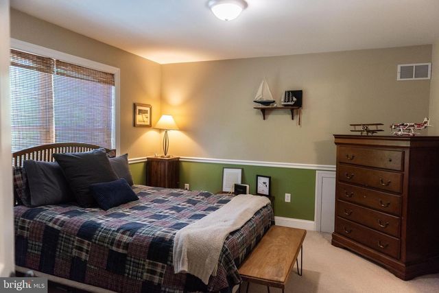 526 STANLEY DR, Palmyra, PA 17078