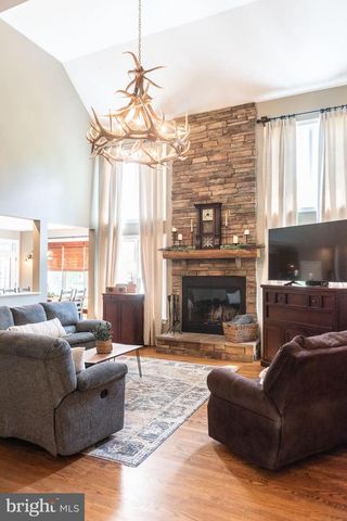 526 STANLEY DR, Palmyra, PA 17078