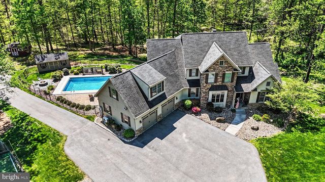 526 STANLEY DR, Palmyra, PA 17078