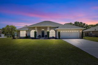 2066 Indigo Drive, Navarre, FL 32566