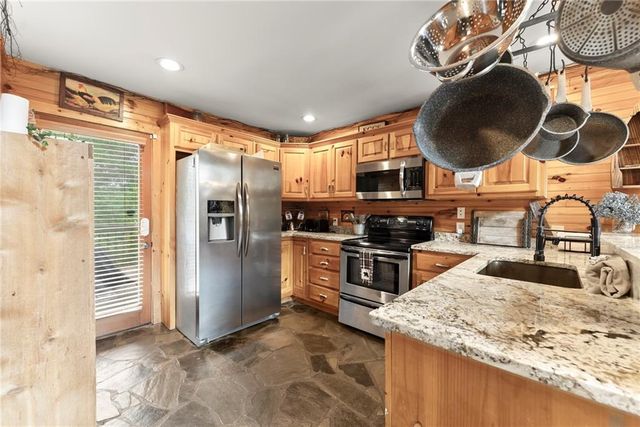 499 Pine Trail, Dahlonega, GA 30533