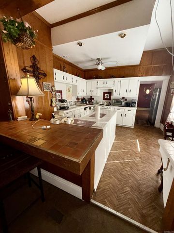 904 S Oak, Little Rock, AR 72204