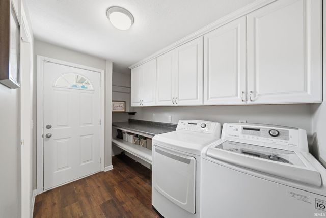 9520 Spurwood Court, Fort Wayne, IN 46804