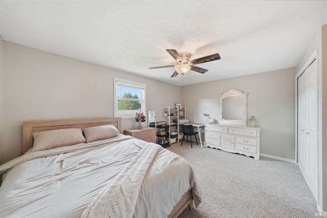 9520 Spurwood Court, Fort Wayne, IN 46804
