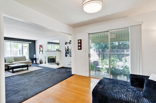 452 Church Street, Mountain View, CA 94041