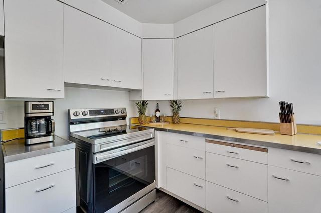 452 Church Street, Mountain View, CA 94041
