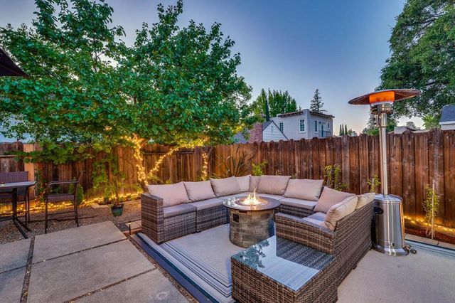 452 Church Street, Mountain View, CA 94041